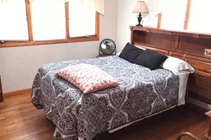 319 Cedar St, Hoopeston, IL 60942 - Photo 11
