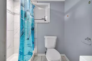 16230 Lowell Ave, South Holland, IL 60473 - Photo 11