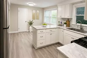 4628 N Sayre Ave, Harwood Heights, IL 60706 - Photo 3