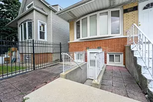 1807 N Keeler Ave, Chicago, IL 60639 - Photo 3