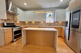 2430 S 57th Ave, Cicero, IL 60804 - Photo 9