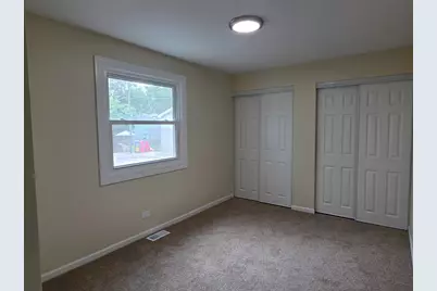70 N Idlewild Avenue, Mundelein, IL 60060 - Photo 13