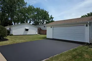 70 N Idlewild Ave, Mundelein, IL 60060 - Photo 23