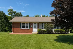 3038 Everglade Ave, Woodridge, IL 60517 - Photo 1