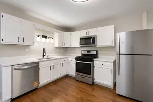 3038 Everglade Ave, Woodridge, IL 60517 - Photo 5