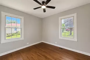 3038 Everglade Ave, Woodridge, IL 60517 - Photo 13