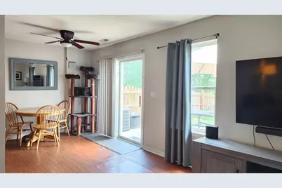 301 Wedgewood Circle #301, Lake in the Hills, IL 60156 - Photo 9