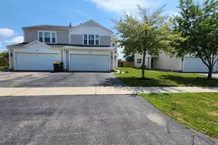 301 Wedgewood Cir, Lake in the Hills, IL 60156 - Photo 35