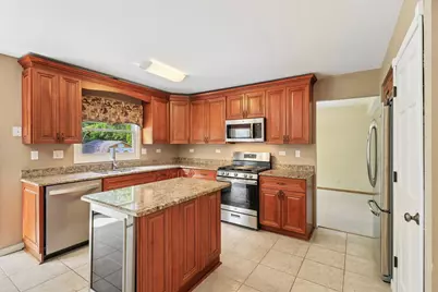322 Chesapeake Lane, Bloomingdale, IL 60108 - Photo 7