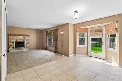 322 Chesapeake Lane, Bloomingdale, IL 60108 - Photo 13