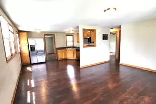 4119 W 89th Pl, Hometown, IL 60456 - Photo 9