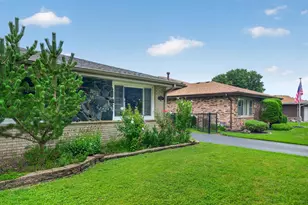 5328 W 138th Pl, Crestwood, IL 60418 - Photo 5