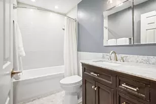 1519 W Raleigh Ct, Arlington Heights, IL 60004 - Photo 15