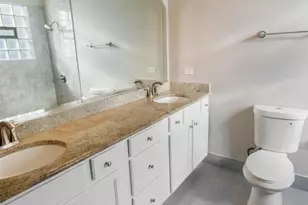 1437 E 65th Pl, Chicago, IL 60637 - Photo 11
