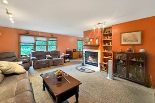 705 Chelsea Ct, Freeport, IL 61032 - Photo 9