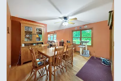 705 Chelsea Court, Freeport, IL 61032 - Photo 5