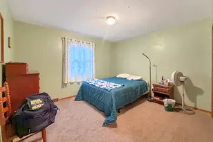 705 Chelsea Ct, Freeport, IL 61032 - Photo 15