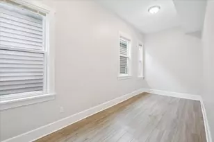 2909 N Ridgeway Ave, Chicago, IL 60618 - Photo 7
