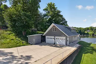 2 Clubhouse Dr, Varna, IL 61375 - Photo 3