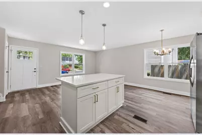 167 Glen Lake Drive, Bolingbrook, IL 60440 - Photo 9