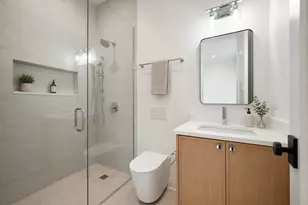 3726 N Ashland Ave, Chicago, IL 60613 - Photo 25