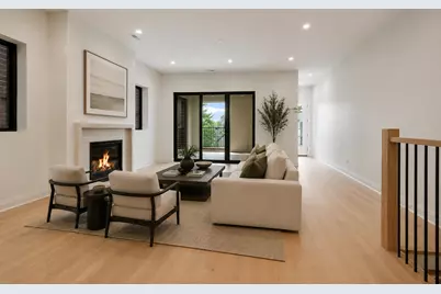 3726 N Ashland Avenue #3, Chicago, IL 60613 - Photo 9