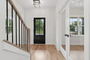 1023 Walter St, Lemont, IL 60439 - Photo 3