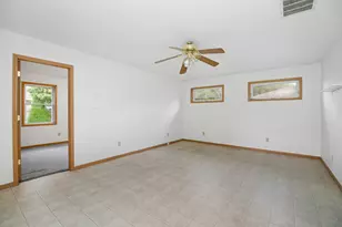 165 Keigher Dr, Manteno, IL 60950 - Photo 19