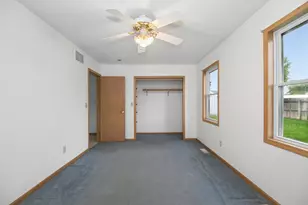 165 Keigher Dr, Manteno, IL 60950 - Photo 17