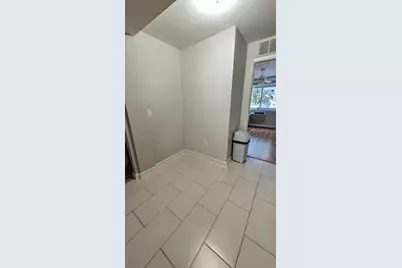 10353 Dearlove Road #2G, Glenview, IL 60025 - Photo 5