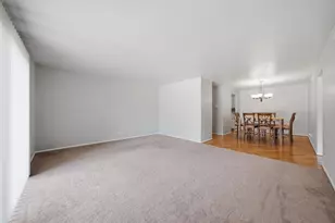 12720 Carriage Ln, Crestwood, IL 60418 - Photo 11
