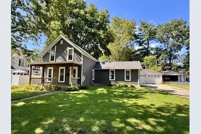 607 E Chamberlin Street, Dixon, IL 61021 - Photo 1