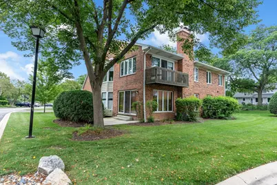 1630 N Douglas Court N #1630, Arlington Heights, IL 60004 - Photo 25