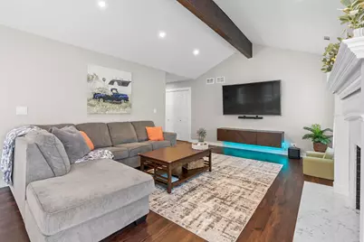 1630 N Douglas Court N #1630, Arlington Heights, IL 60004 - Photo 5