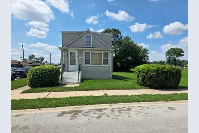 15144 9th Avenue, Phoenix, IL 60426 - Photo 1