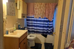 15144 9th Ave, Phoenix, IL 60426 - Photo 9