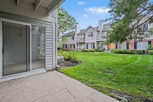 1316 E Evergreen Dr, Palatine, IL 60074 - Photo 19