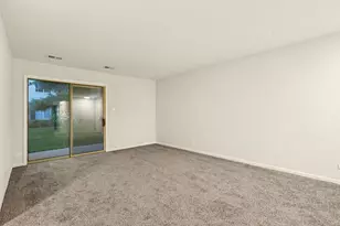 1316 E Evergreen Dr, Palatine, IL 60074 - Photo 3