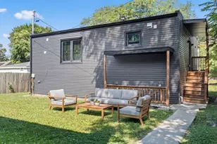 2307 Lake St, Evanston, IL 60201 - Photo 3