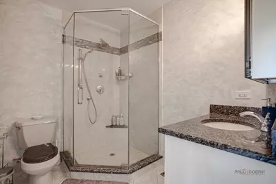 410 Lamont Terrace, Buffalo Grove, IL 60089 - Photo 25