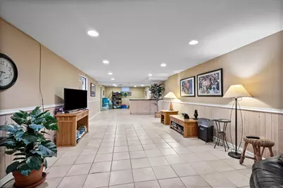 3805 W Jarlath Street, Lincolnwood, IL 60712 - Photo 17