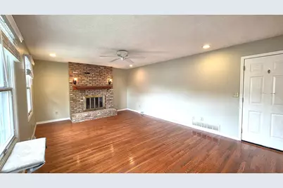 4470 18th Street, Bettendorf, IA 52722 - Photo 15