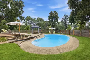 1006 Meadowlark Ln, Glenview, IL 60025 - Photo 27