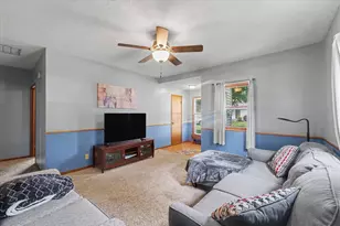 206 S Main St, Saint John, IL 61873 - Photo 7