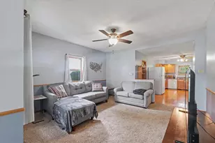 206 S Main St, Saint John, IL 61873 - Photo 5