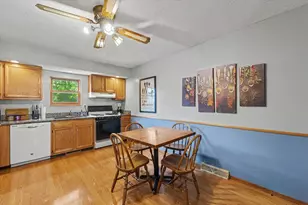 206 S Main St, Saint John, IL 61873 - Photo 9