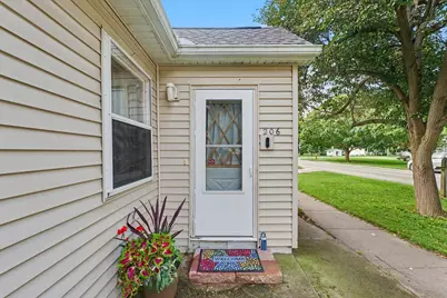 206 S Main Street, Saint John, IL 61873 - Photo 3