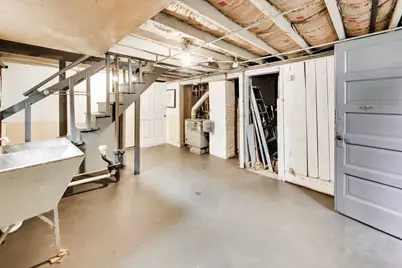 5310 W Wellington Avenue, Chicago, IL 60641 - Photo 33