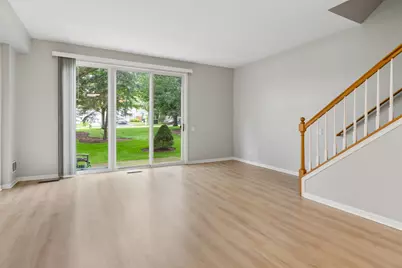 2943 Stonewater Drive #2943, Naperville, IL 60564 - Photo 9