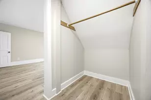 340 Moseley St, Elgin, IL 60123 - Photo 21